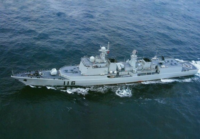 Tau khu trục tên lửa Thạch Gia Trang Project 051C Hạm đội Bắc Hải tham gia biên đội tàu Liêu Ninh xuống Biển Đông
